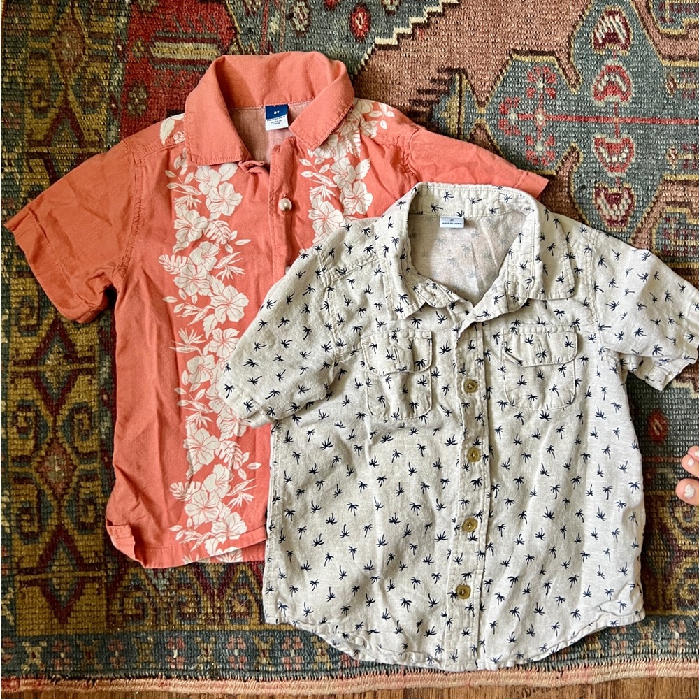 Button down shirts x2 size 3T